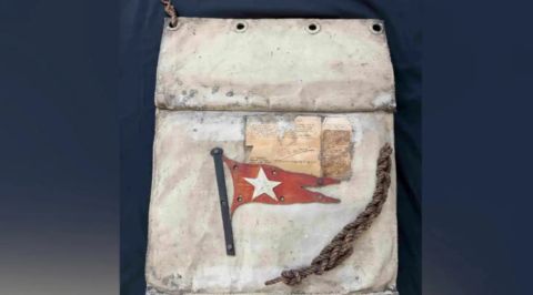 وسادة نجاة من 