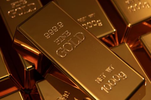 هبوط أسعار الذهب مع صعود الدولار