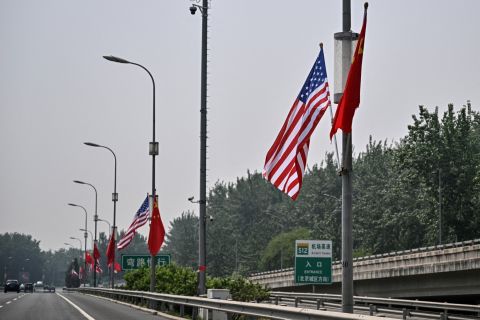 Trump arrives in Beijing for a summit with Xi Jinping