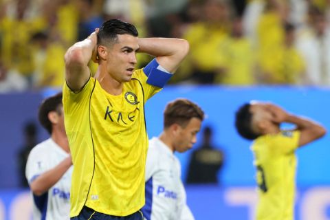 أسبوع للنسيان: النصر يخسر النهائي القاري وعقدة الألقاب تطارد رونالدو
