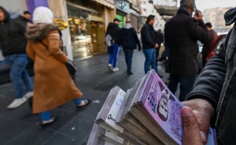 سوريا: قرارًا بشأن الليرة الجديدة.. ماذا عن تداول القديمة؟