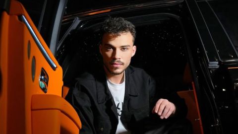 Hossam Siilawy announces live broadcast to address controversy and respond to critics