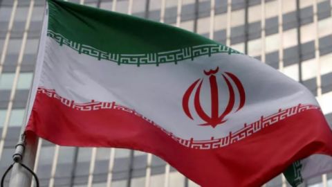 محتجون يغلقون مقر بعثة الأمم المتحدة ومفوضية اللاجئين في ليبيا