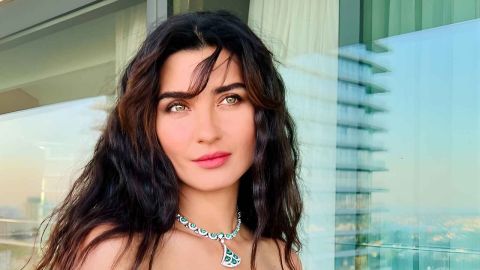 ابنة توبا بويوكستون تتصدّر الترند بجمالها.. شاهد صورتها