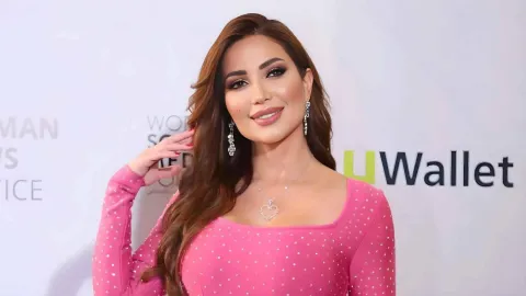 نسرين طافش تحسم الجدل حول انفصالها عن زوجها.. بالصور