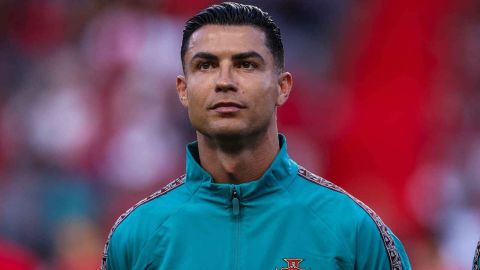 كريستيانو رونالدو يصل أميركا بإطلالة ساحرة ويحقق حلم معجبة قبل مباراته الأولى في كأس العالم 2026