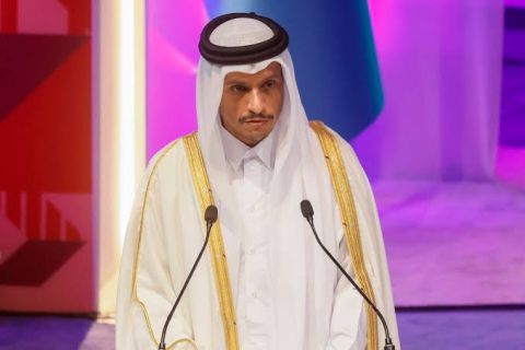 أول اعتراف إيراني.. مقتل ضابط بحرية في غارات أميركية