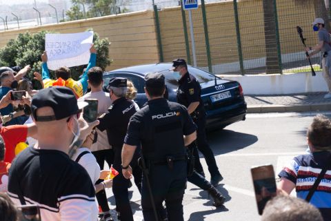 Thousands of migrants cross into Spain’s Ceuta