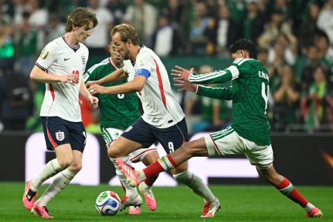 كأس العالم 2026 يشتعل بتأهل إنجلترا على حساب المكسيك