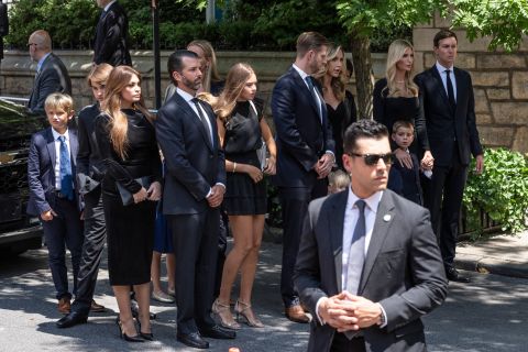 الأهلي السعودي يبدأ أولى خطواته للتعاقد مع محمد صلاح