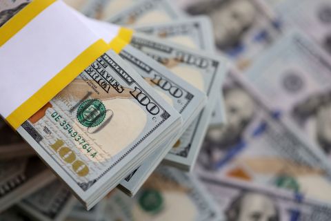 رقم اقتصادي مفاجئ.. مصر تقلّص فجوة العجز المالي لـ1.8 مليار