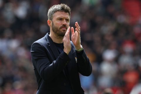 كاريك ينظر إلى النصف الممتلئ بعد ودية مانشستر يونايتد وأتلتيكو مدريد