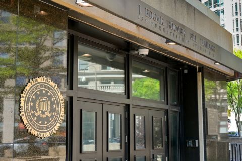 FBI agent steals $900,000 worth of cryptocurrency