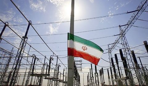 إيران تهدد بمحاربة القيادة المركزية الأمريكية