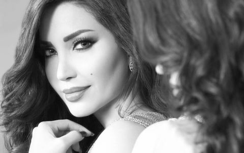Egyptian Actress Nisreen Amin's Sexy Short Dress Steals Spotlight at Murex D'or