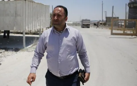 A Crackdown on Free Speech in Palestine? Activist Arrested by PA for Facebook Post