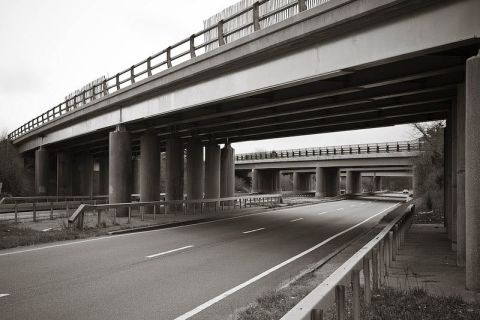 Bahrain begins large overpass project near new building developments