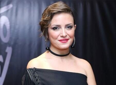 ريهام عبدالغفور تنشر صورة رومانسية تجمعها بزوجها وتعلق: 
