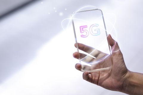 China's Huawei back to making 5G phones