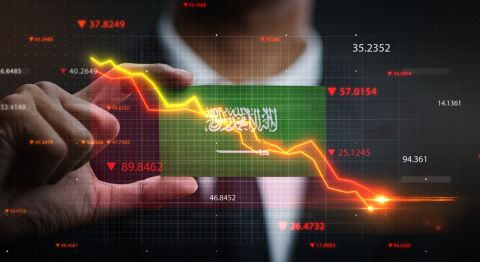 Oil prices near 3-month low as US dollar rallies