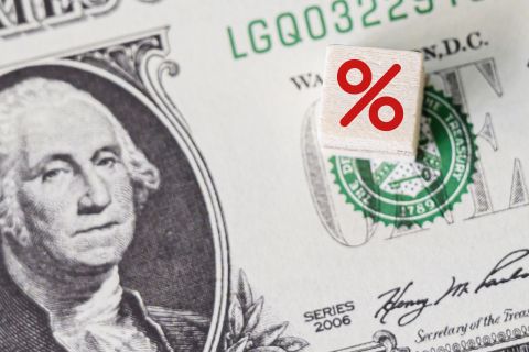 Fed pins US interest rate for now