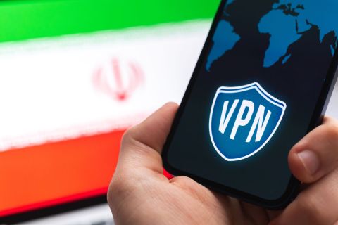 Messaging apps proliferate the masses in Iran