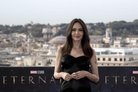 Angelina Jolie asks for donations amid earthquake