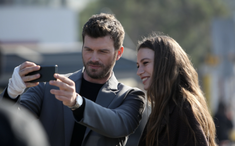 Kıvanç Tatlıtuğ got poisoned on set of Aile
