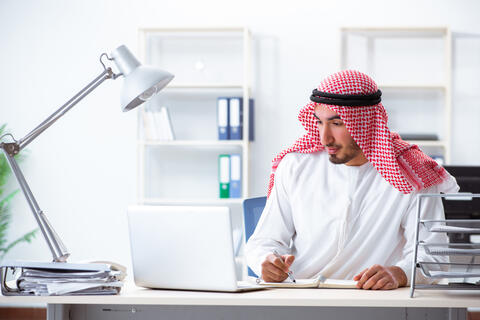Saudization Programs Aim to Create 213,000 Jobs in 2021