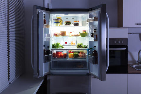 Global Chip Shortage Rattles Production Lines of Fridges, Microwaves