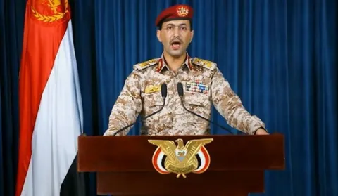 الحوثي يقصف الامارات بالتزامن مع زيارة الرئيس الاسرائيلي