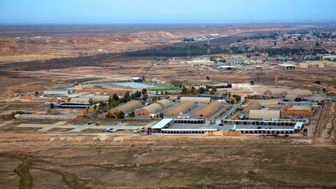 سقوط صاروخين على قاعدة تستضيف قوات أميركية بالعراق