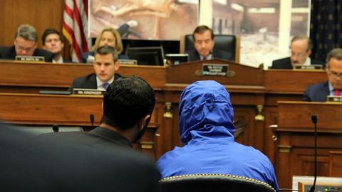 قيصر على الابواب: الاسد يقر بأخطاء 