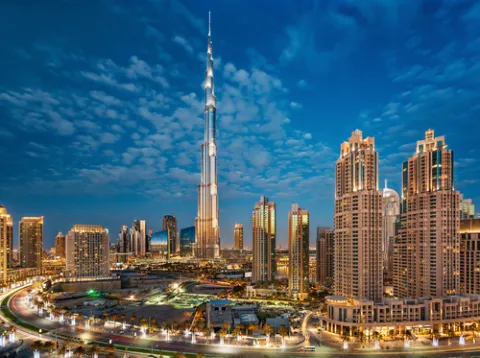 اقتصاد دبي ينمو 210% على مدار 15 عاماً