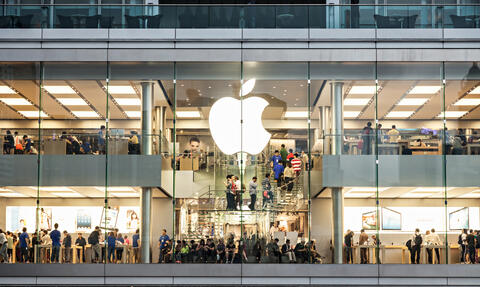 Apple Reportedly to Introduce Always-On Display Feature In iPhone 14 Pro, Pro Max