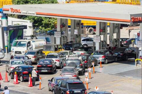 Lebanon: Fuel Prices to Soar Due to Short-term Deal on Fuel Subsidies