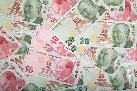 Turkey: Lira Plunges to Five-Month Low Against the US Dollar